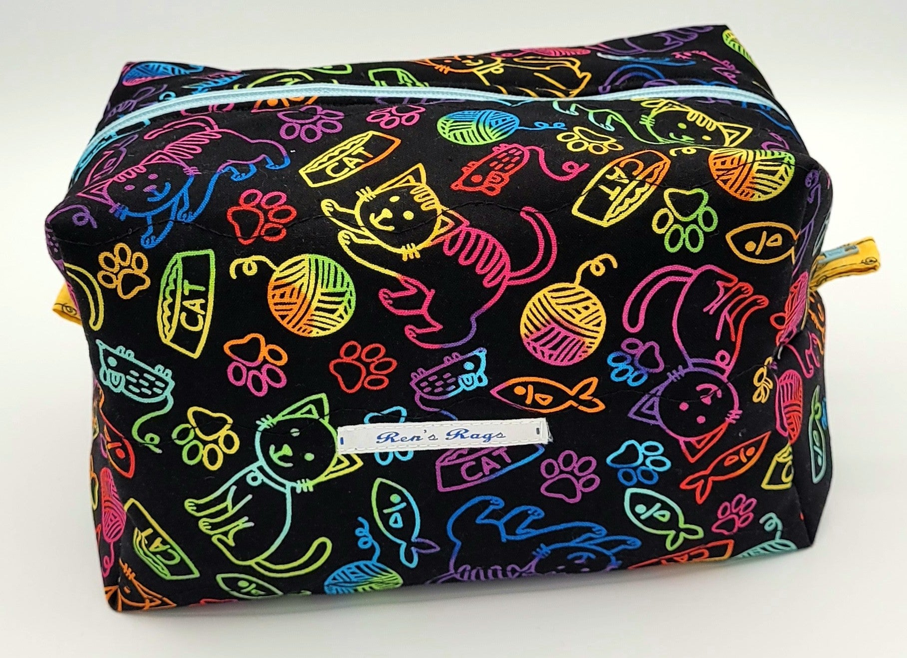 Quilted Boxy Bag Rainbow Cat